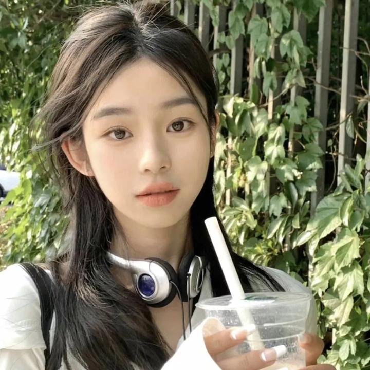 陆小姐又发疯了